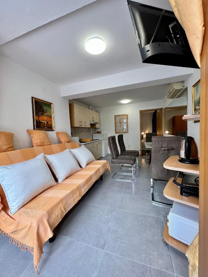 Rooms&Apartment Hegic Zadar Buitenkant foto